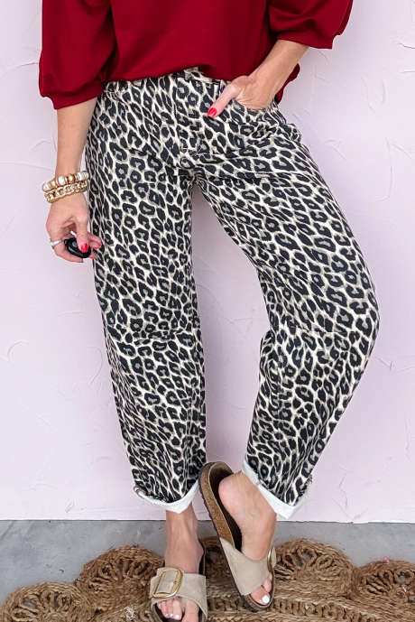 Svarte leopardprintede fatjeans