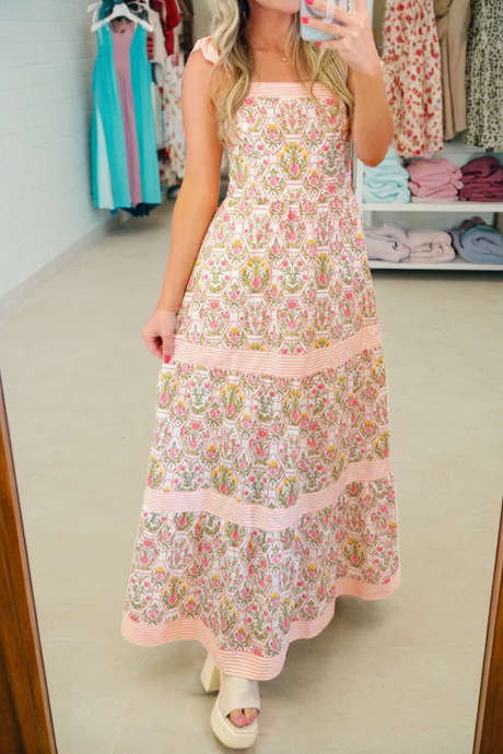 Vestido sin mangas con estampado floral geométrico rosa y detalle de patchwork a rayas