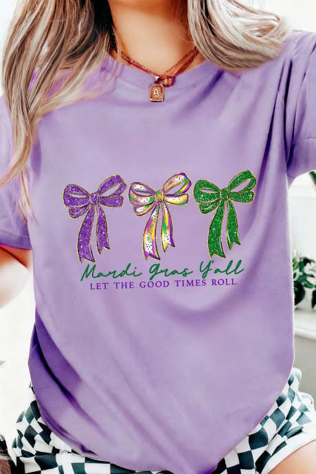 T-shirt décontracté imprimé avec un nœud papillon et un slogan Wisteria Mardi Gras LC25230864-P208