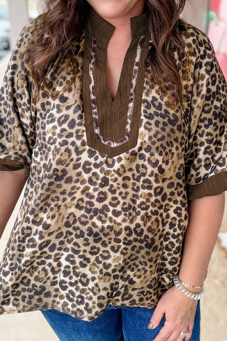 Brown Plus Size Leopard Print Crinkled Colorblock Patchwork V Neck Blouse PL2515203-P1720