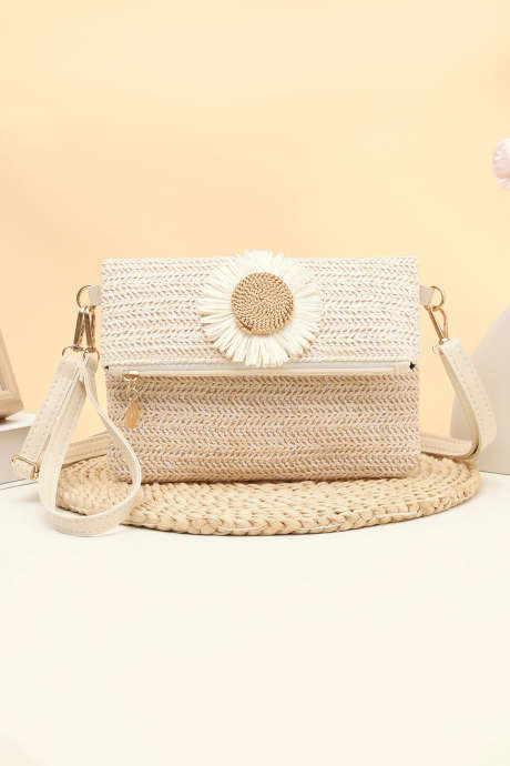 White Daisy Flower Straw Woven Zip Folded Magnetic Button Shoulder Bag