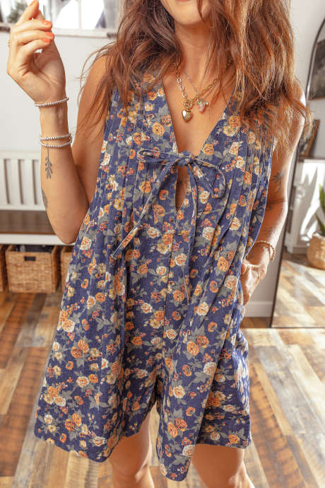 Blue Retro Floral Print Bow Tie V Neck Sleeveless Pleated Loose Denim Romper