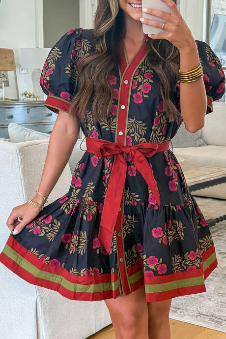 Robe courte mini à imprimé floral rétro noir, boutonnée et ceinturée, manches bouffantes (LC6126804-P220)