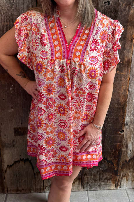 Orange Plus Size Floral Geometric Print Contrast Trim V Neck Shift Mini Dress
