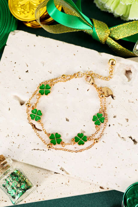 Zielona, ​​emaliowana, koniczyna, regulowana bransoletka z podwójnym łańcuszkiem na Dzień Świętego Patryka