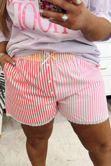 Pink Stripe Buttoned Decor Lace Trim Patchwork Shorts