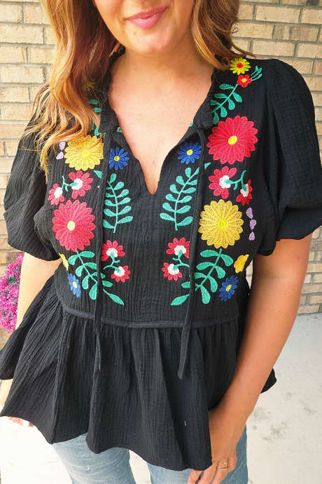 ブラック プラスサイズ タイネック 花柄刺繍 ベビードール ブラウス