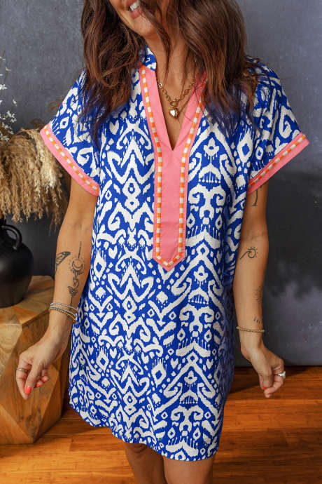 Sininen länsimaisen muotikuvioinen raidallinen väriblokki-tilkkutyöminimekko