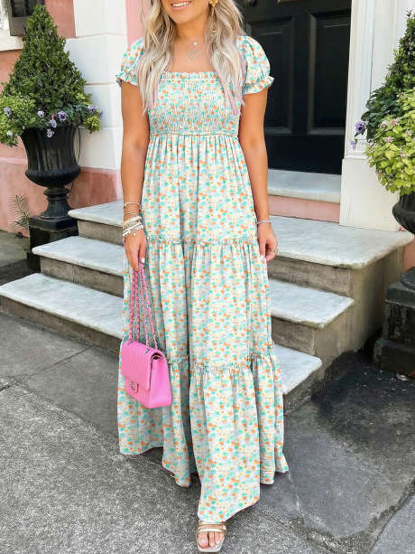 Zelena cvetlična kratka obleka z mehurčkastimi rokavi in ​​visokim pasom