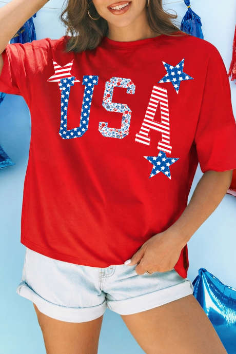 Ognjeno rdeča majica z našito ameriško patriotsko zvezdo