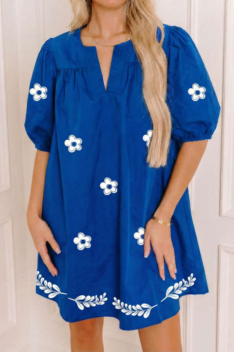 Tummansininen kukkakirjailtu lyhyt mekko