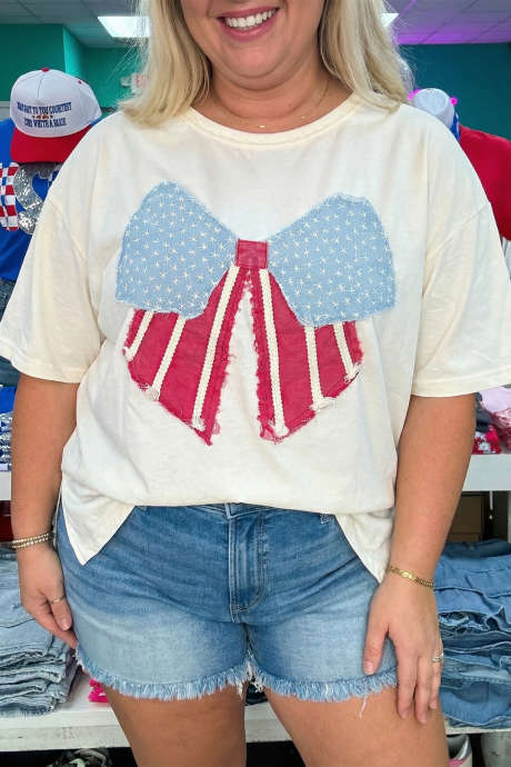 White Distressed Flag Bow Patched Plus Size T Shirt