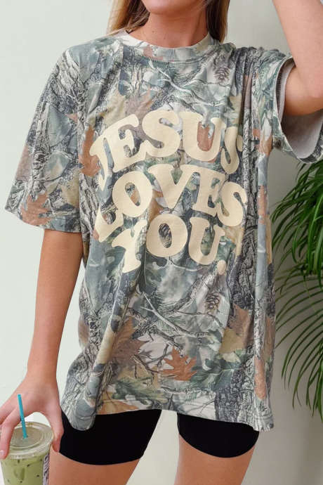 Beige Camo Woodland LOVE LIKE JESUS ​​Casual T-skjorte