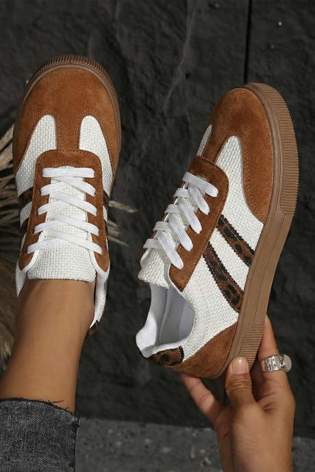 Kahvinväriset kudottu PU-nahkaiset leopardikuvioiset litteät lenkkarit