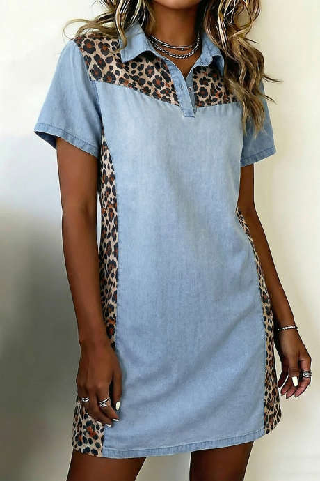 Myosotis Denim -värinen leopardikuvioinen tilkkutäkki, paitakauluksella varustettu minimekko