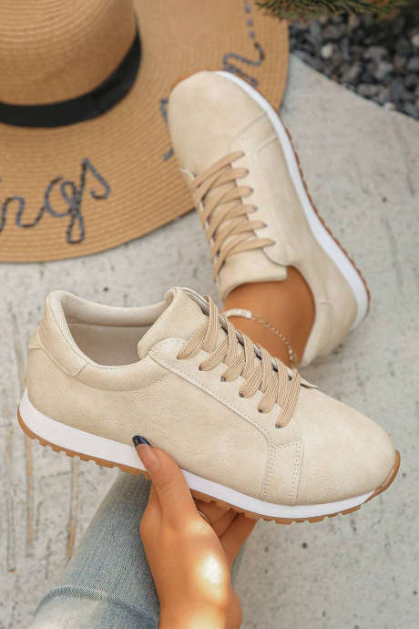 Bež enobarvni superge z vezalkami iz umetnega semiša