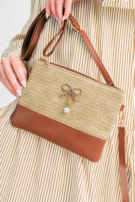 Bež torba za čez ramo s pentljo in bisernim dekorjem iz slamnatega PU usnja