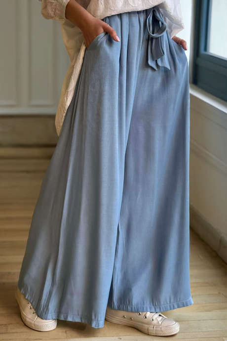 Beau Blue Perfect Chambray Palazzo Pant Mid