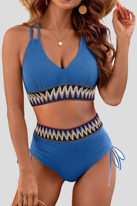 Hemelsblauwe geribbelde gebreide badpakset met tribale contrastdetails, 2-delig, met hoge taille LC434247-P205