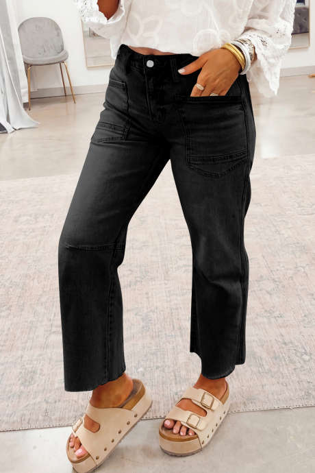 Črne obrabljene skrajšane ravne kavbojke