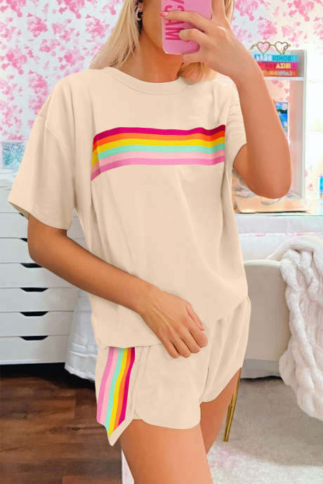 Bež komplet kratkih hlač z živahnimi črtami Athleisure iz 2 kosov