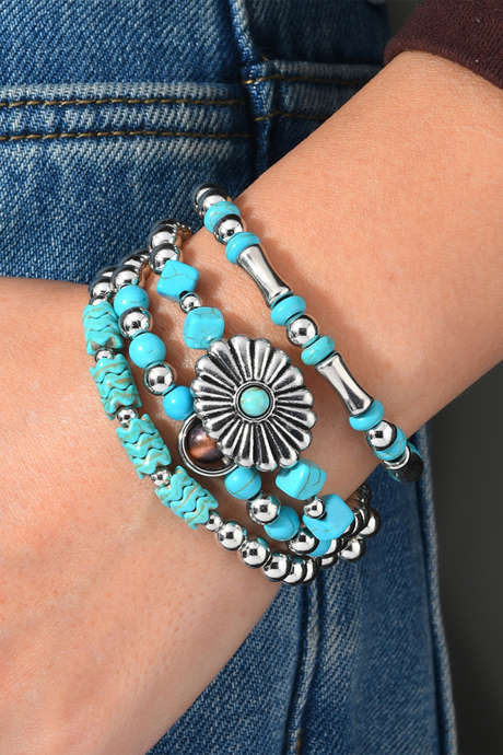 Komplet 4 srebrnih zahodnjaških zapestnic s cvetjem konče in retro turkiznimi motivi