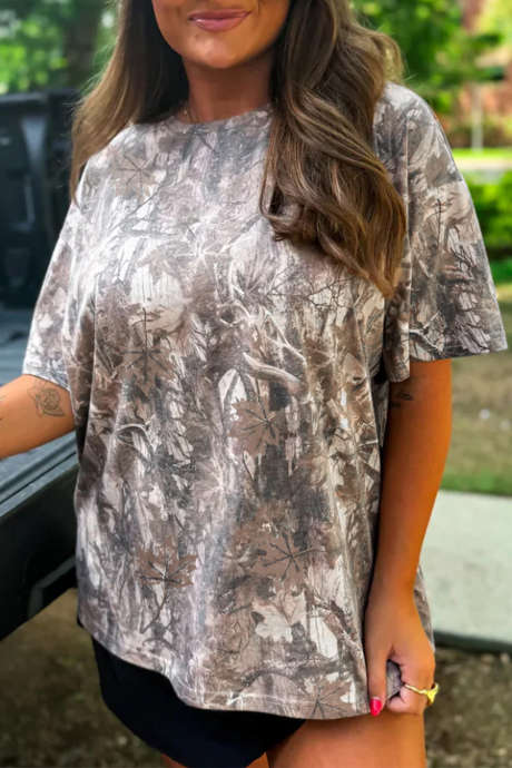 Tunika s spuščenimi rameni v kaki kamuflažni barvi z gozdnim potiskom