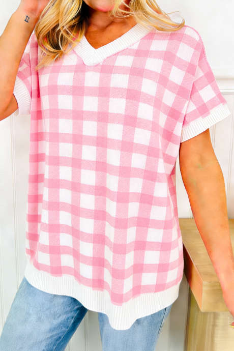Roserød prikkete/rutete trykk ribbet kant V-hals kortermet strikkegenser