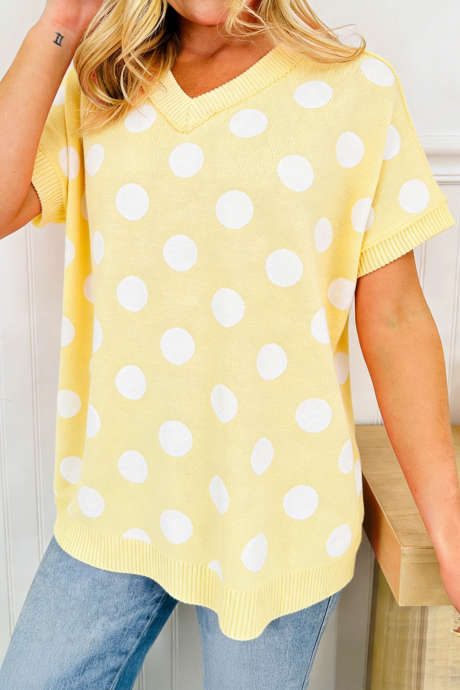 Gul prikkete/rutete trykk ribbet kant V-hals kortermet strikkegenser