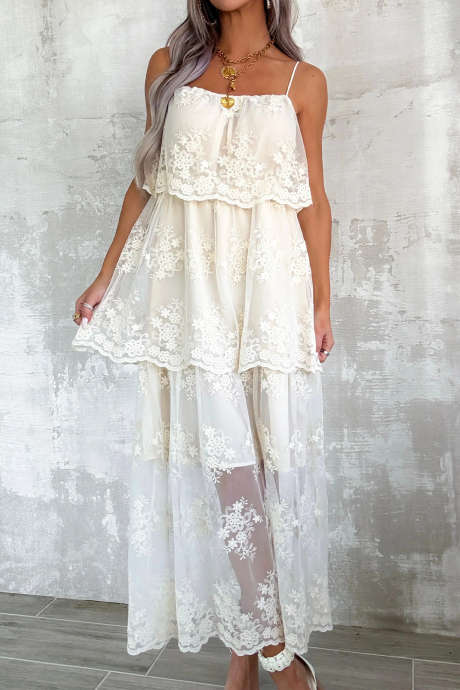 Bež obleka s cvetličnim vzorcem Free Spirit s čipko