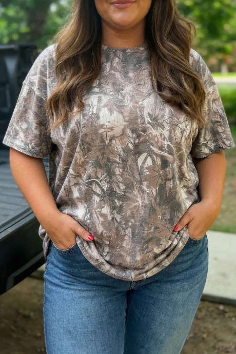Khaki Plus Size Woodland Camouflage Print T-skjorte