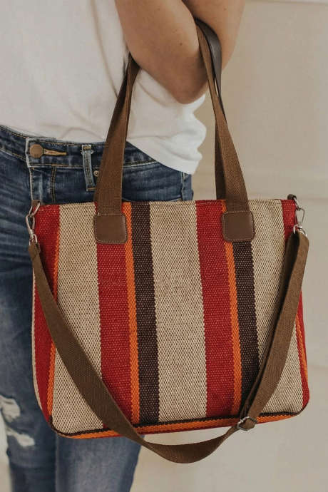 Flammende rød stripete konverterbar tote-veske i lerret