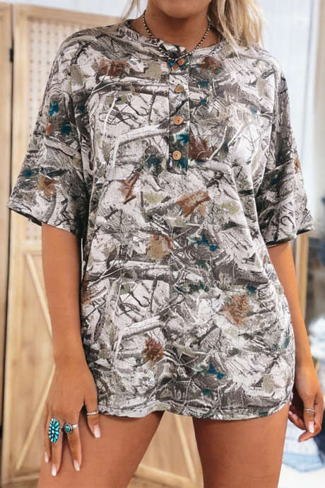 Siva abstraktna tunika Henley s potiskom gozda LC25230970-P1120