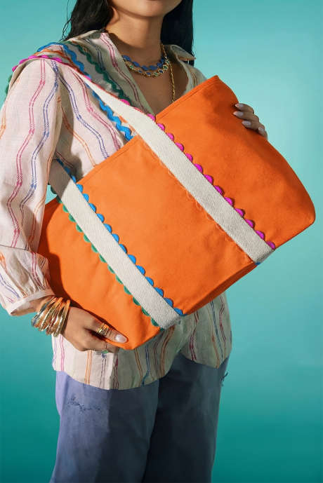 Oransje fargerik lerretsveske med Ricrac-detaljer