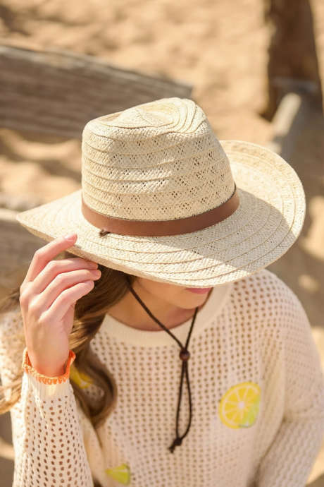 Parchment Retro Straw Woven PU Leather Detail Hat BH043789-P6016