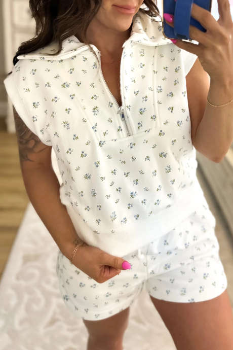 Hvitt blomstertrykk matchende shortssett med halv glidelås