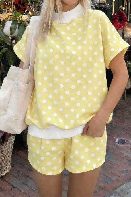 Yellow Polka Dot Print Color Block Trim Mock Neck Short Set LC629297-P720