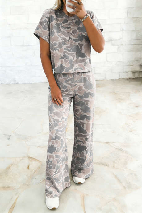 Multicolour Camouflage Short Sleeve Top and High Waist Wide Leg Pants Set