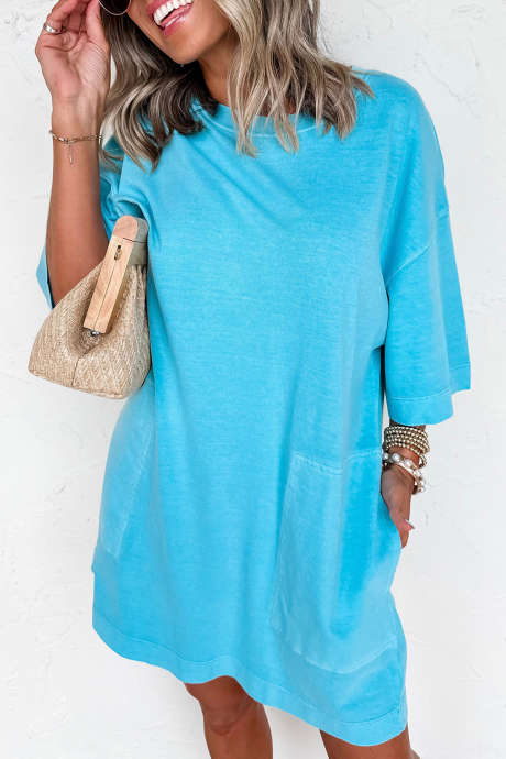 Minivestido informal holgado de manga corta azul claro con hombros caídos