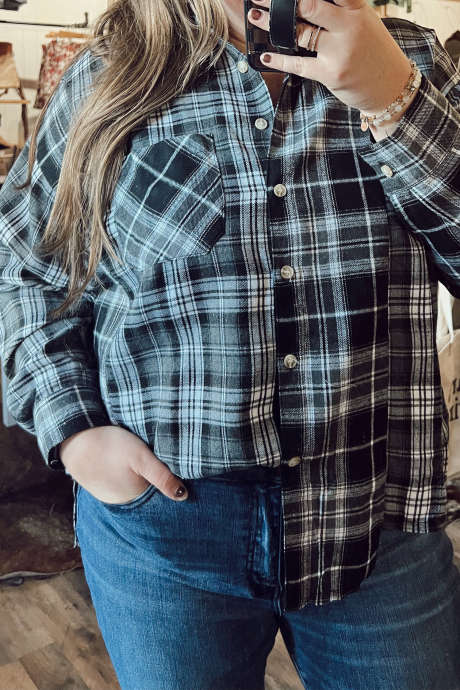 Black Plaid V Neck Long Sleeve Tunic Shirt for Daily Casual Wear