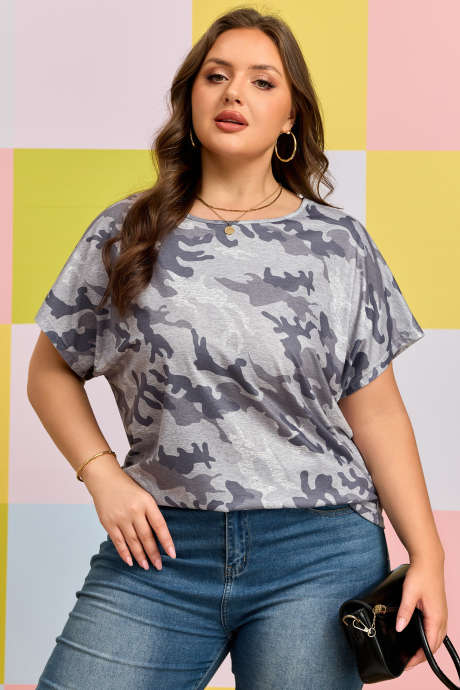 T-shirt décontracté gris grande taille à imprimé camouflage PL25230255-P1120
