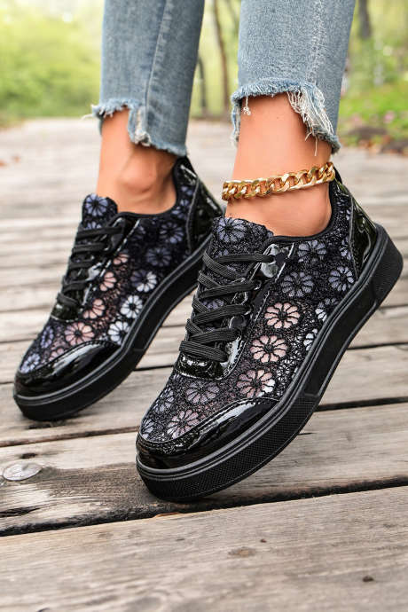 Μαύρο χρώμα Διαφανή sneakers με δαντέλα και λουλούδια