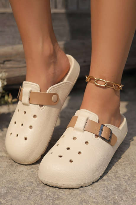 White Lightweight EVA Hollow Out Casual Round Toe Clogs BH024397-P101