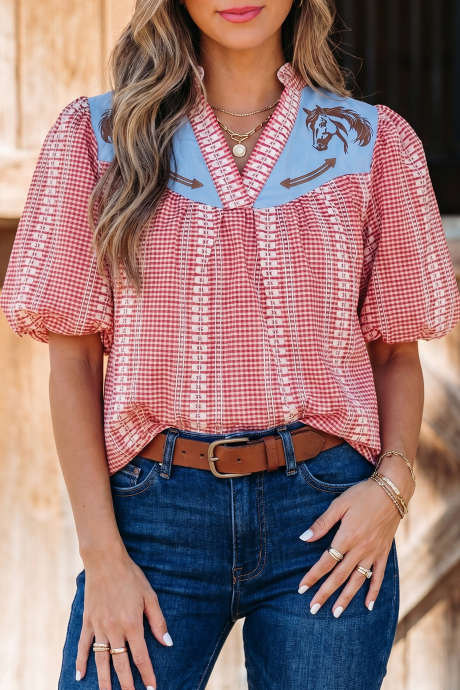 Red Western Pony na may Burdadong Yoke Puff Sleeve na Gingham Blouse