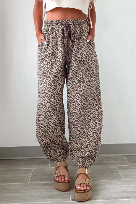 Khaki Leopard Print Ankle-Length Casual Pants with Pockets Shift Silhouette