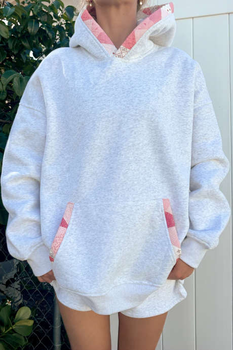 Γκρι oversized μπλουζάκι με κουκούλα και σχέδιο τσέπης με κουκούλα και σχέδιο patchwork