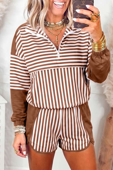 Ensemble deux pièces décontracté à rayures marron, pantalon à manches longues et coupe droite.