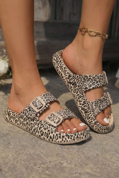 Elegantni copati z leopardjim potiskom in retro zaponko BH024438-P6016