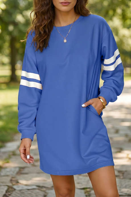 Robe sweat-shirt droite bleu ciel à manches contrastées style universitaire LC6126356-P205