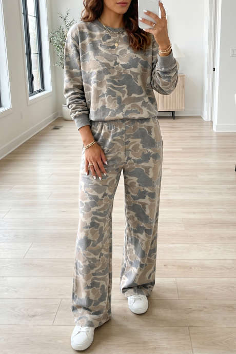 Conjunto de estampa camuflada multicolorida